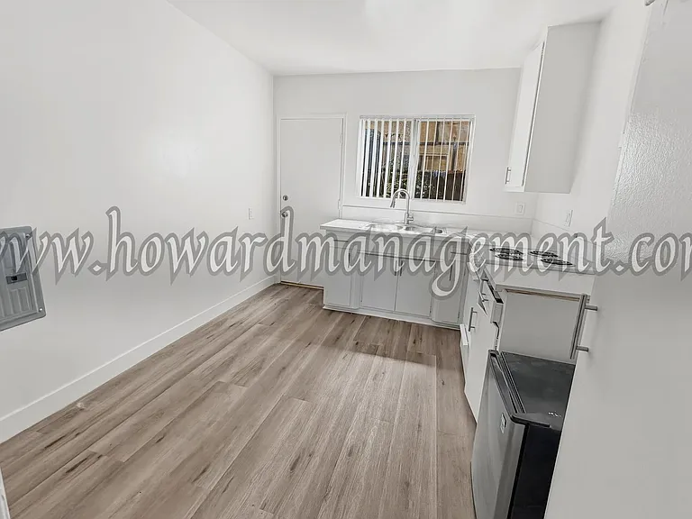 7259 Jordan — Photo 6