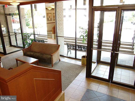 3rd image of 4 Monroe St APT 411