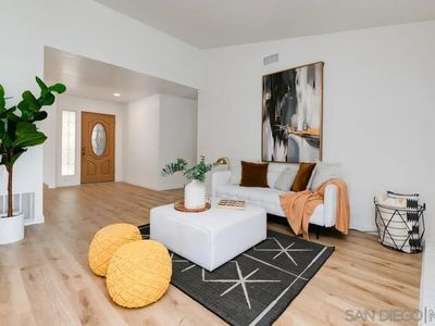4635 Briar Ridge Rd, Oceanside, CA, 92056