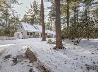 88 Cushing St, Hingham, MA 02043