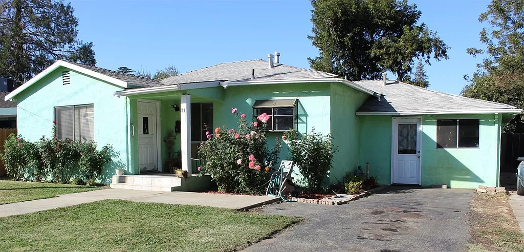 Property photo 2