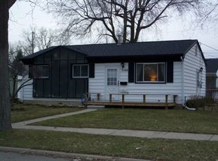 3500 Glenbrook Dr, Lansing, MI