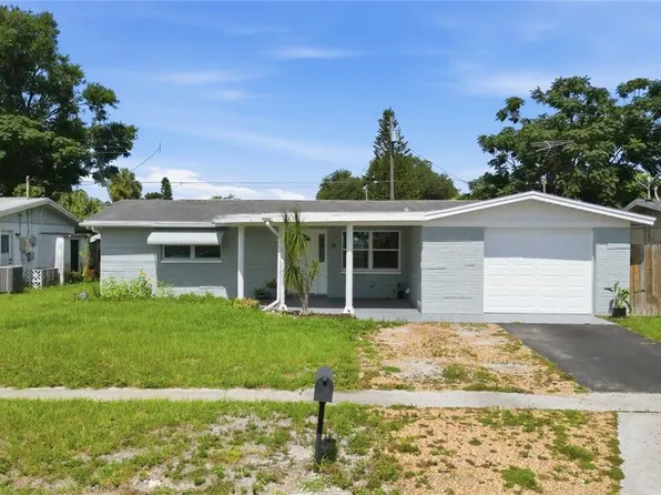 2051 Peggy Dr, Holiday, FL 34690