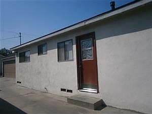 1st image of 6823 1/2 Darwell Ave