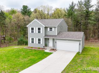 1690 Ryan Woods Dr, Allegan, MI 49010