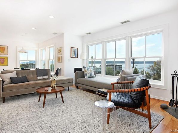 27 N Buckhout St 2 #2