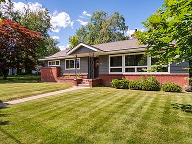 422 Michigan St Sandpoint Id 83864 Zillow