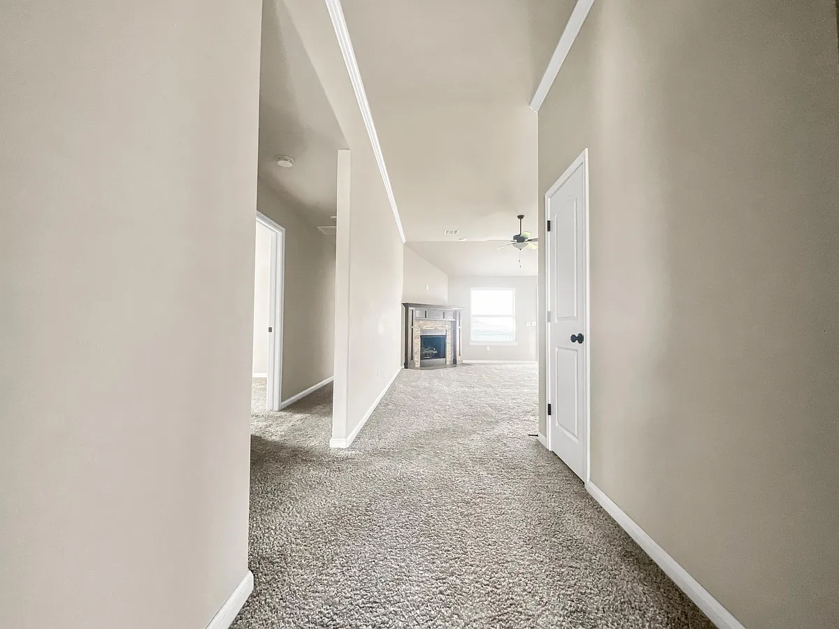Building Photo - 9633 Ashford Dr