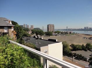 67 Route 5 #B, Edgewater, NJ 07020