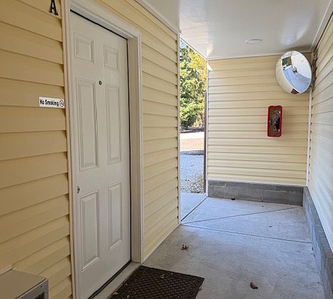 Unit A - Non Smoking Apartment