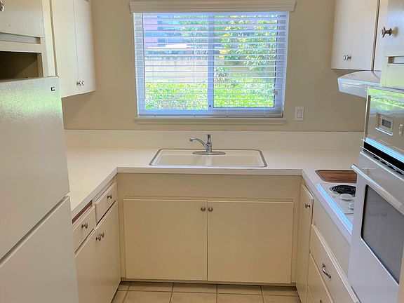 2nd image of 370 W Olive Ave APT 2