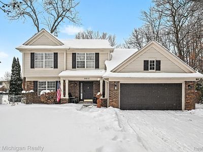 6612 Ashley Ct, Waterford, MI, 48327