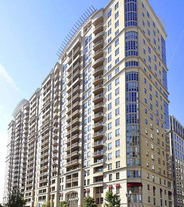 1st image of 888 N Quincy St Unit 1805