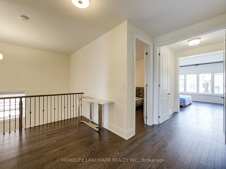 35 Red Giant St #MAIN 2ND FLOOR — Photo 26