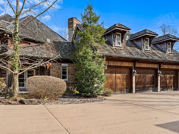 3rd image of 1895 Gun Club Rd