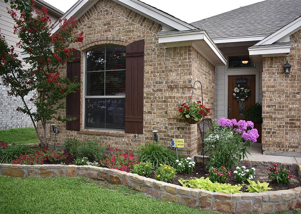 1st image of 4909 Caraway Dr