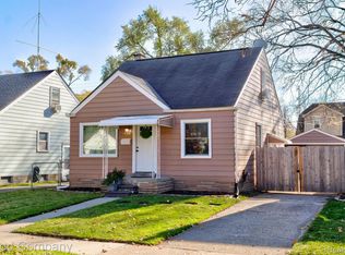 1516 E Chesterfield St, Ferndale, MI 48220