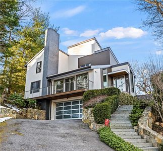 33 Highridge Road, Hartsdale, NY, 10530