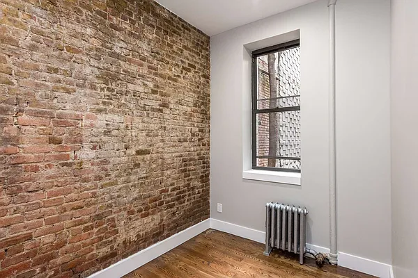 Rented by Nooklyn NYC LLC | media 19