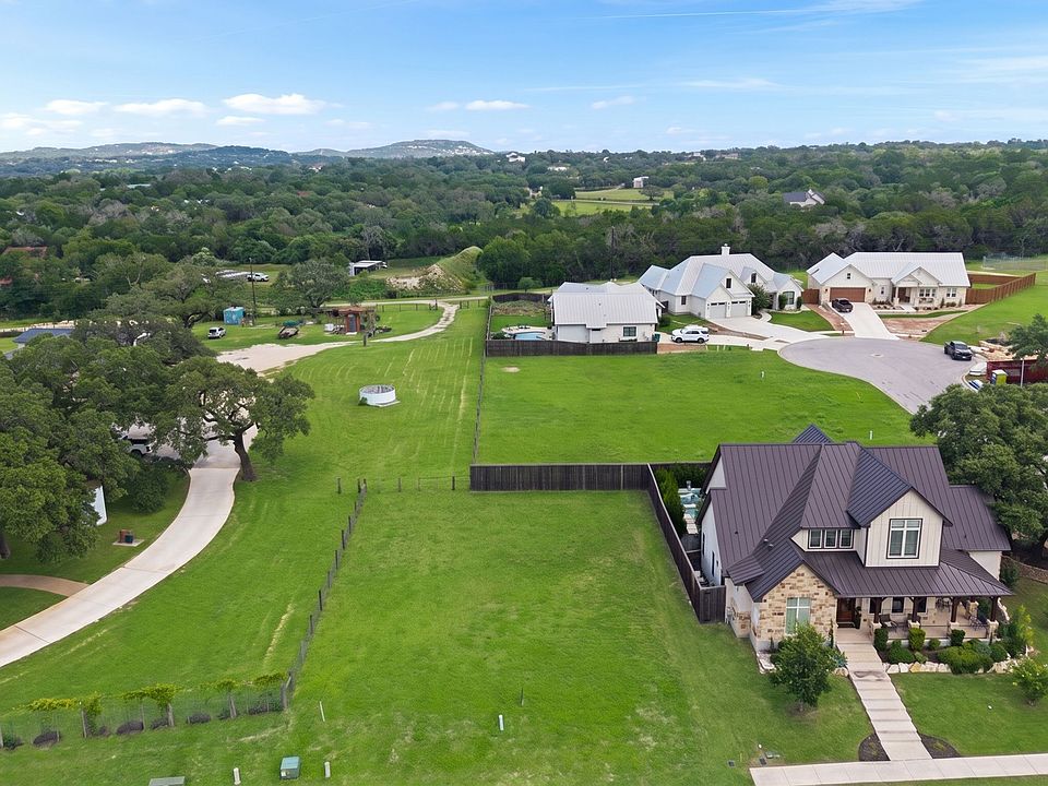 1st image of 102 Chama Dr