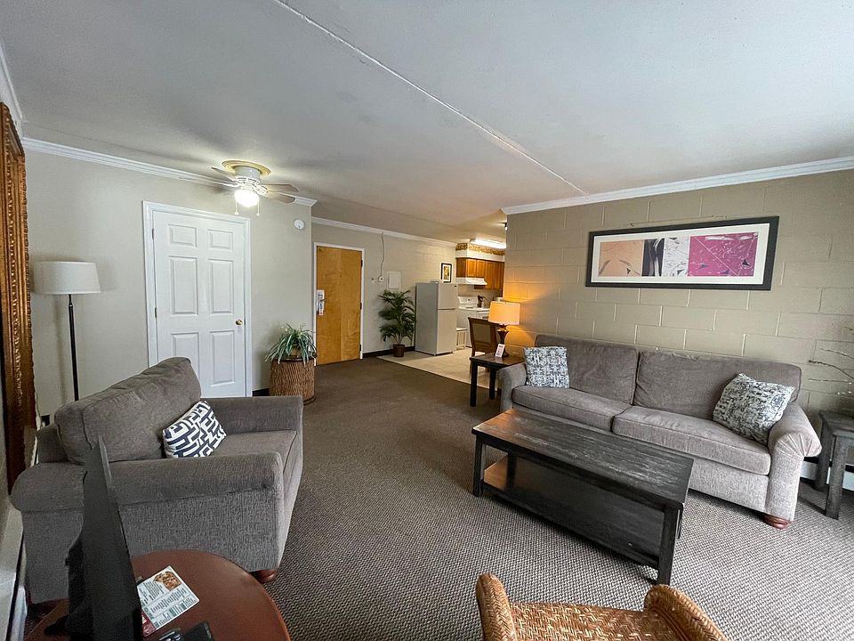 30 Milliken St Old Orchard Beach, ME, 04064 Apartments for Rent Zillow