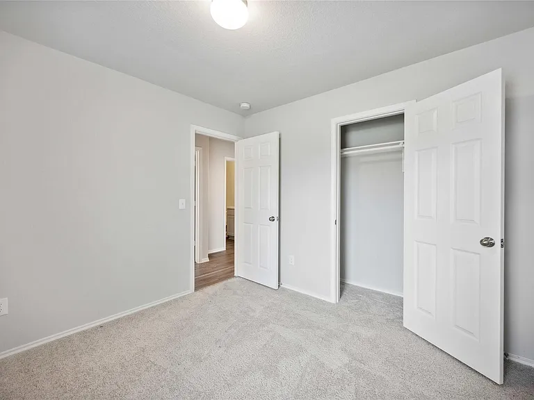 7907 Hollow Root Ln — Photo 17