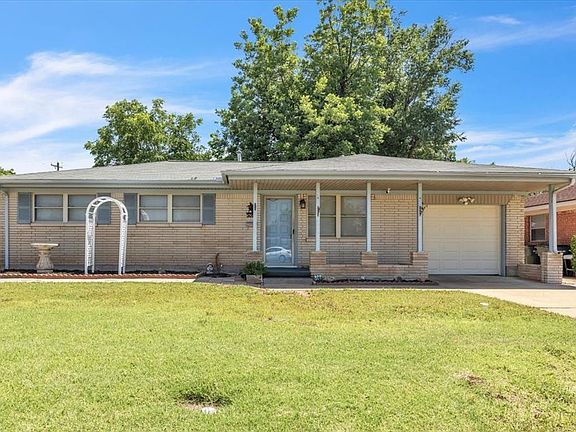2nd image of 3016 SE 21st St
