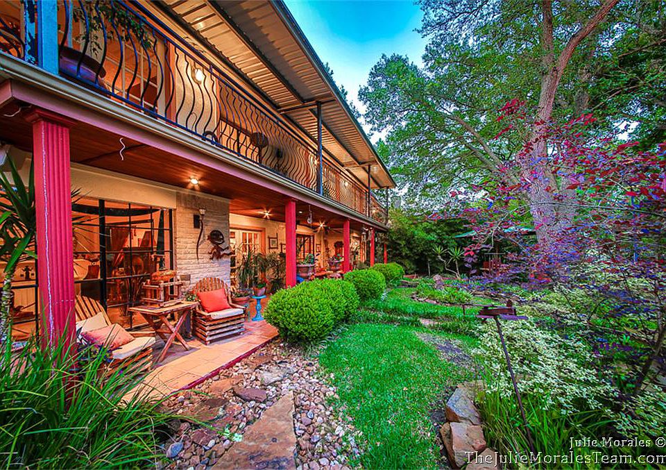 1st image of 3074 La Quinta Dr