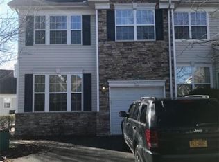 24 Ford Ct, Monroe, NY