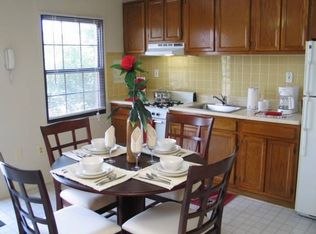 2431 Perring Manor Rd, Baltimore, MD 21234