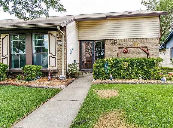 4th image of 2806 Forest Park Dr