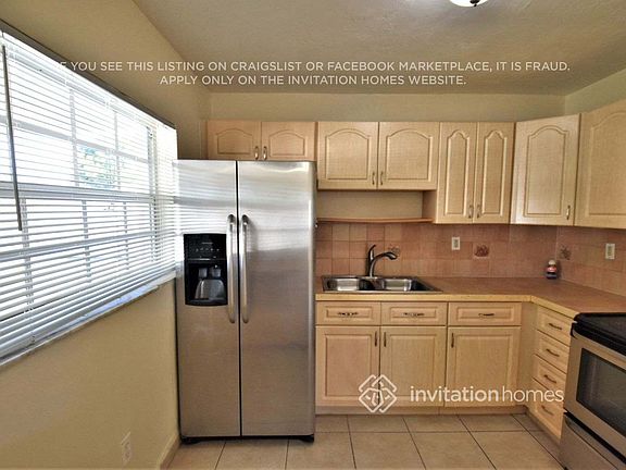 5th image of 4921 NW 170th St
