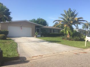 526 Sheridan Dr, Venice, FL 34293