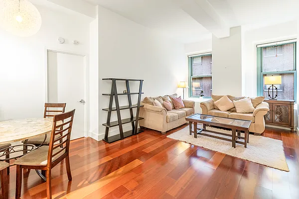 Rented by Triplemint | media 19