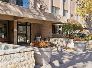 1770 Bryant Ave S APT 411, Minneapolis, MN 55403