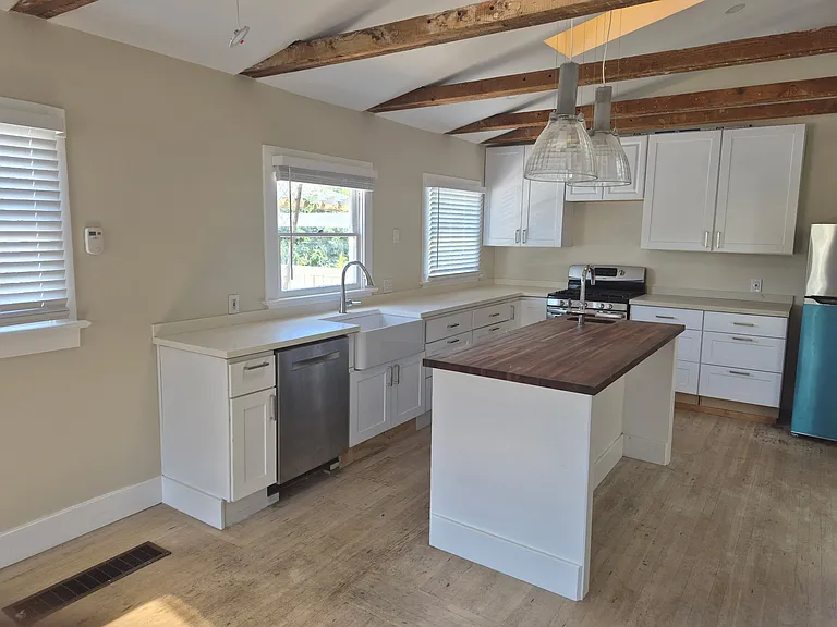 3537 Louisiana St — Photo 12
