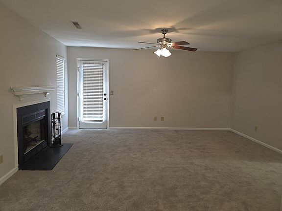 2nd image of 727 Shelby Dr