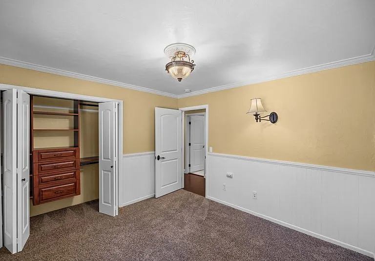 8 Shepherds Pl — Photo 29