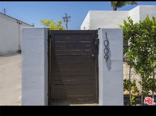 1009 Palms Blvd, Venice, CA 90291