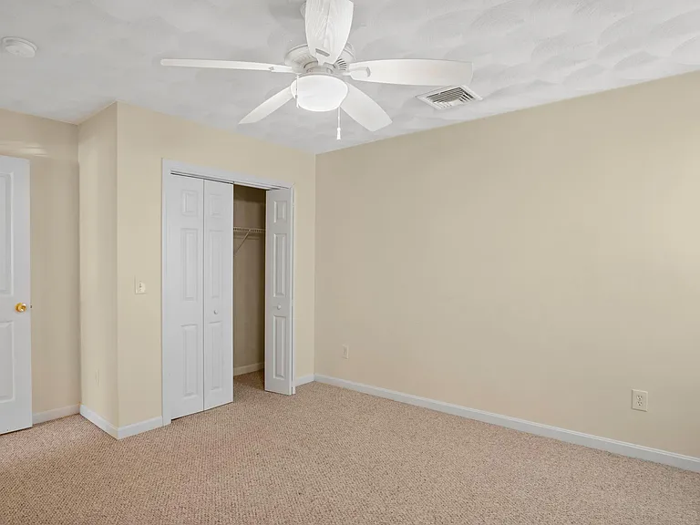 103 Bay View Ave — Photo 18