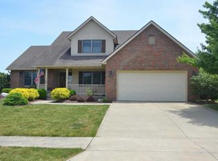 1220 Carmel Dr, Marysville, OH 43040