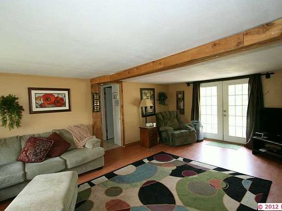 2nd image of 18522 S Oakridge Way