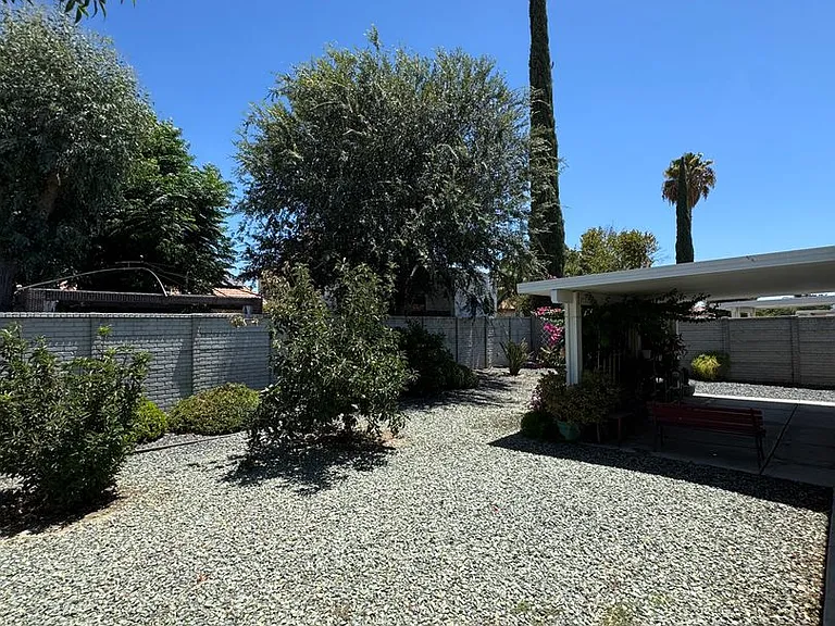 1266 Euclid St — Photo 31
