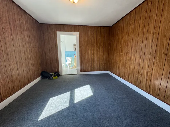 15-32 125th Street image 7 of 13