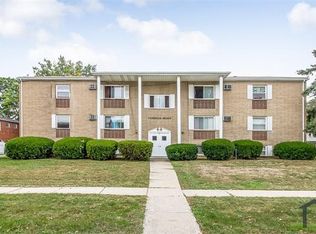 920 Kingsway Dr #3C, Lorain, OH