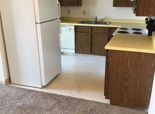 8523 Raintree Dr APT 4L, Mountain Iron, MN 55768