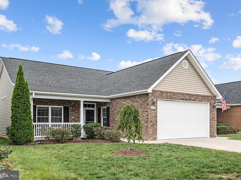 1st image of 113 Sadi Ct