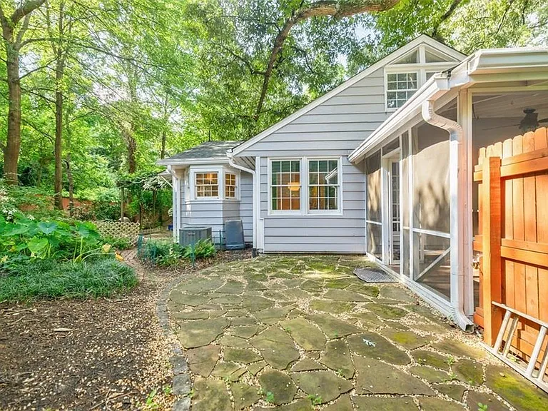 1148 Forrest Blvd — Photo 30