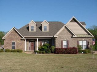 25 Mountain Laurel Rd, Wetumpka, AL 36093