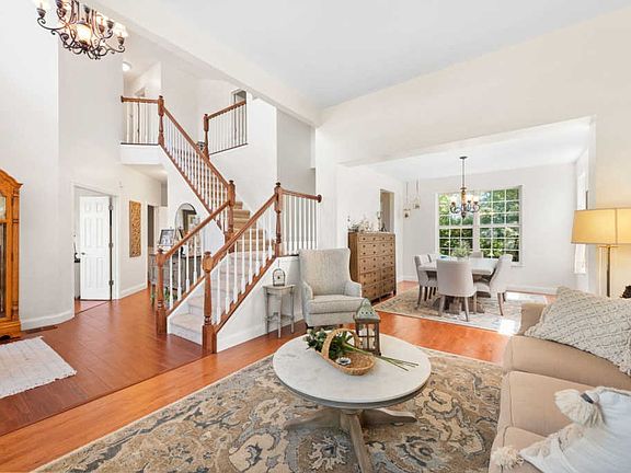 5th image of 4470 Barharbor Dr